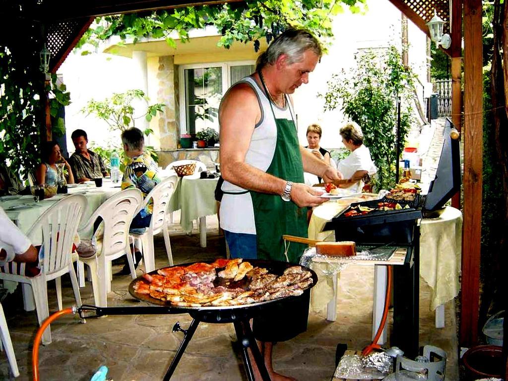 Hévíz Villa Familia Extérieur photo