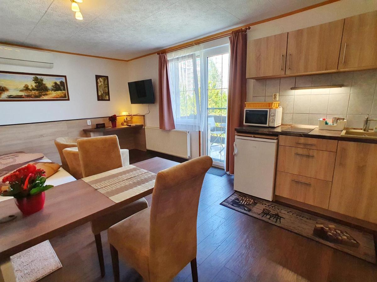 Hévíz Villa Familia Extérieur photo