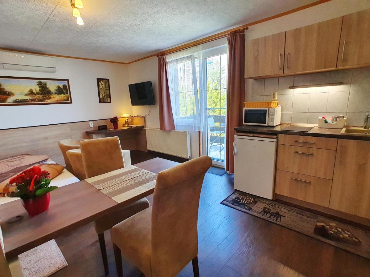 Hévíz Villa Familia Extérieur photo