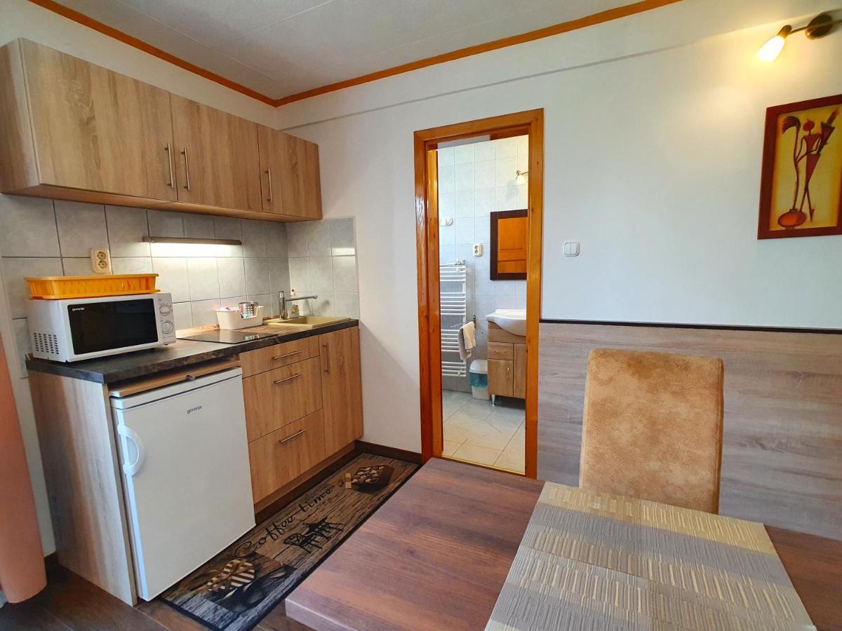 Hévíz Villa Familia Extérieur photo